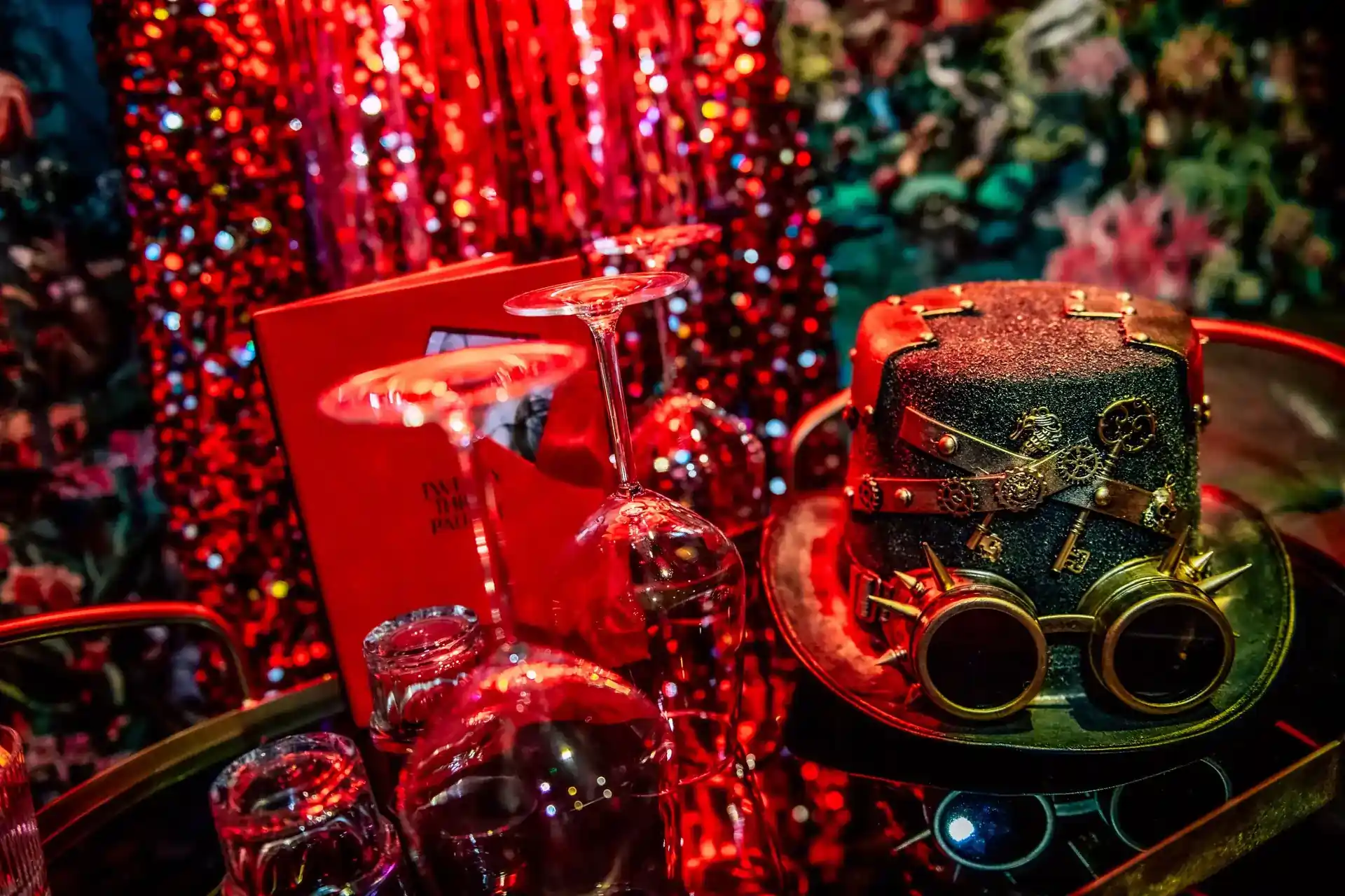 23 Paul Street -  Stripbar Gentlemans Klubb Kabaré Vuxenunderhållning