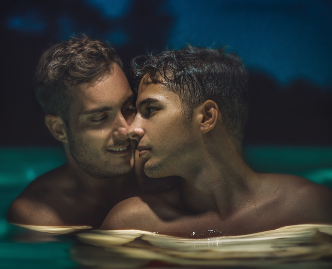 Aarows -  Gay Swingers Fetish BDSM