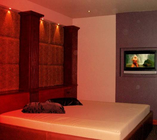 Le Penthouse Suite - 
