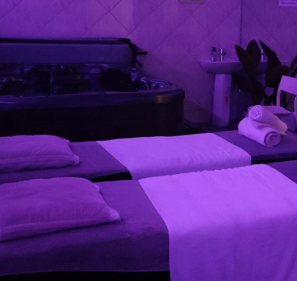 Eden Massage & Spa - 