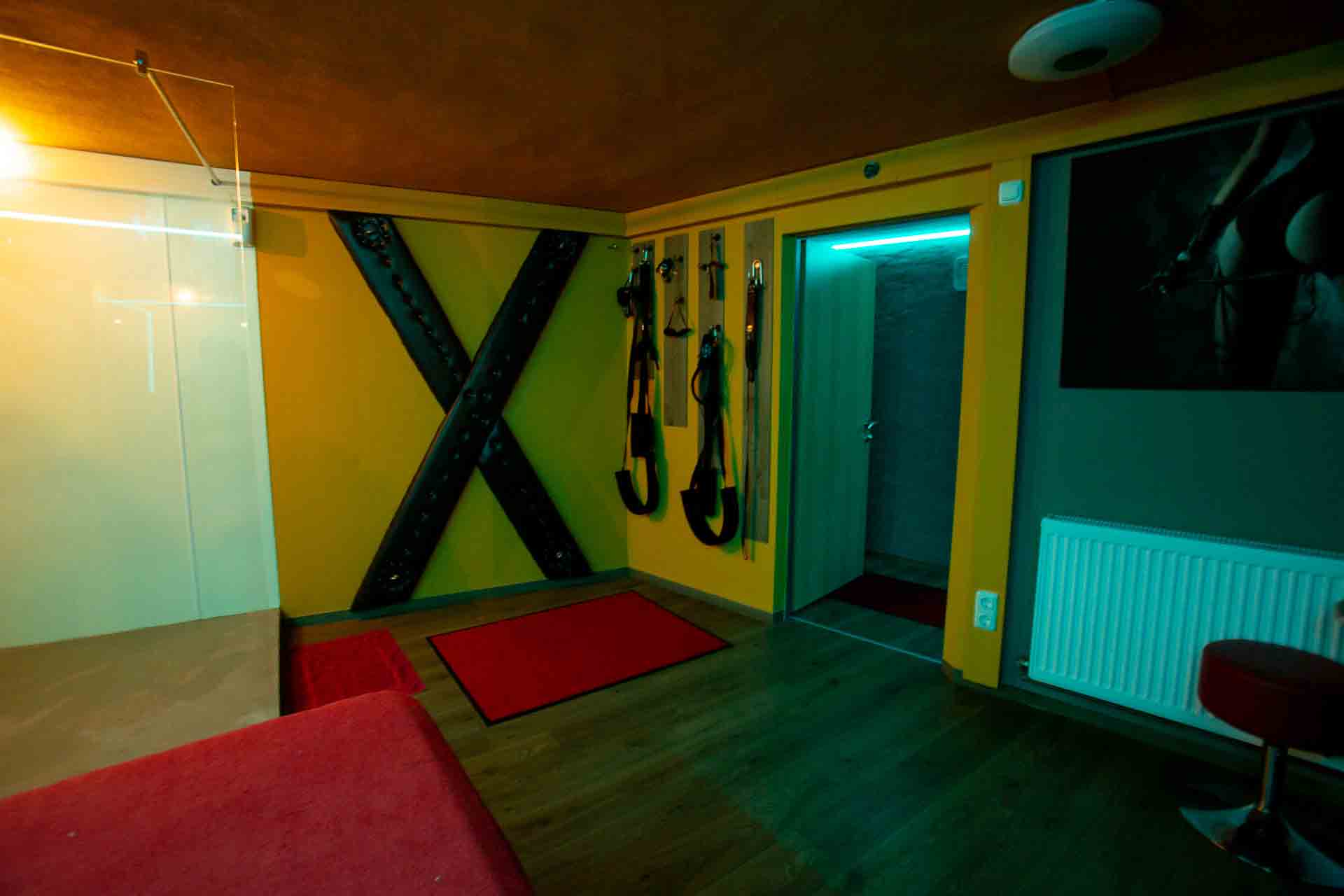 Colonia Queen Club - 