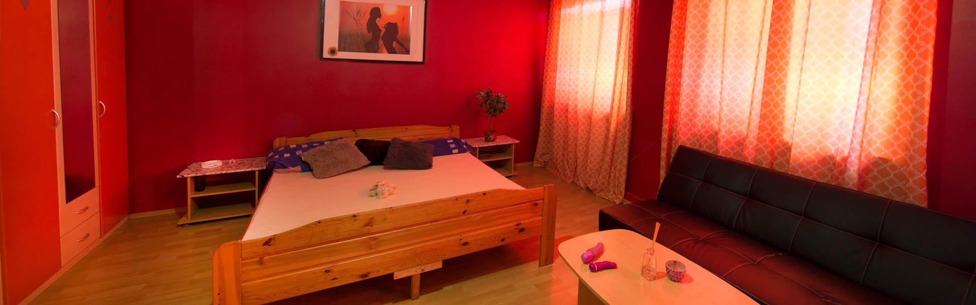 Love Haus -  Burdel