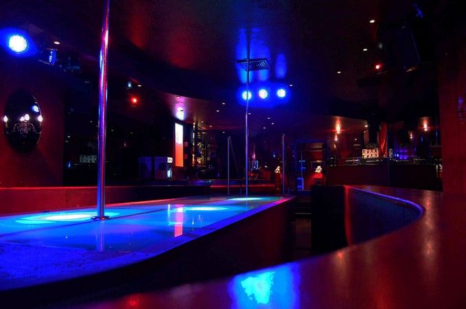 Dorsia Club -  Exclusive Gentlemens Club Brothel Strip Club