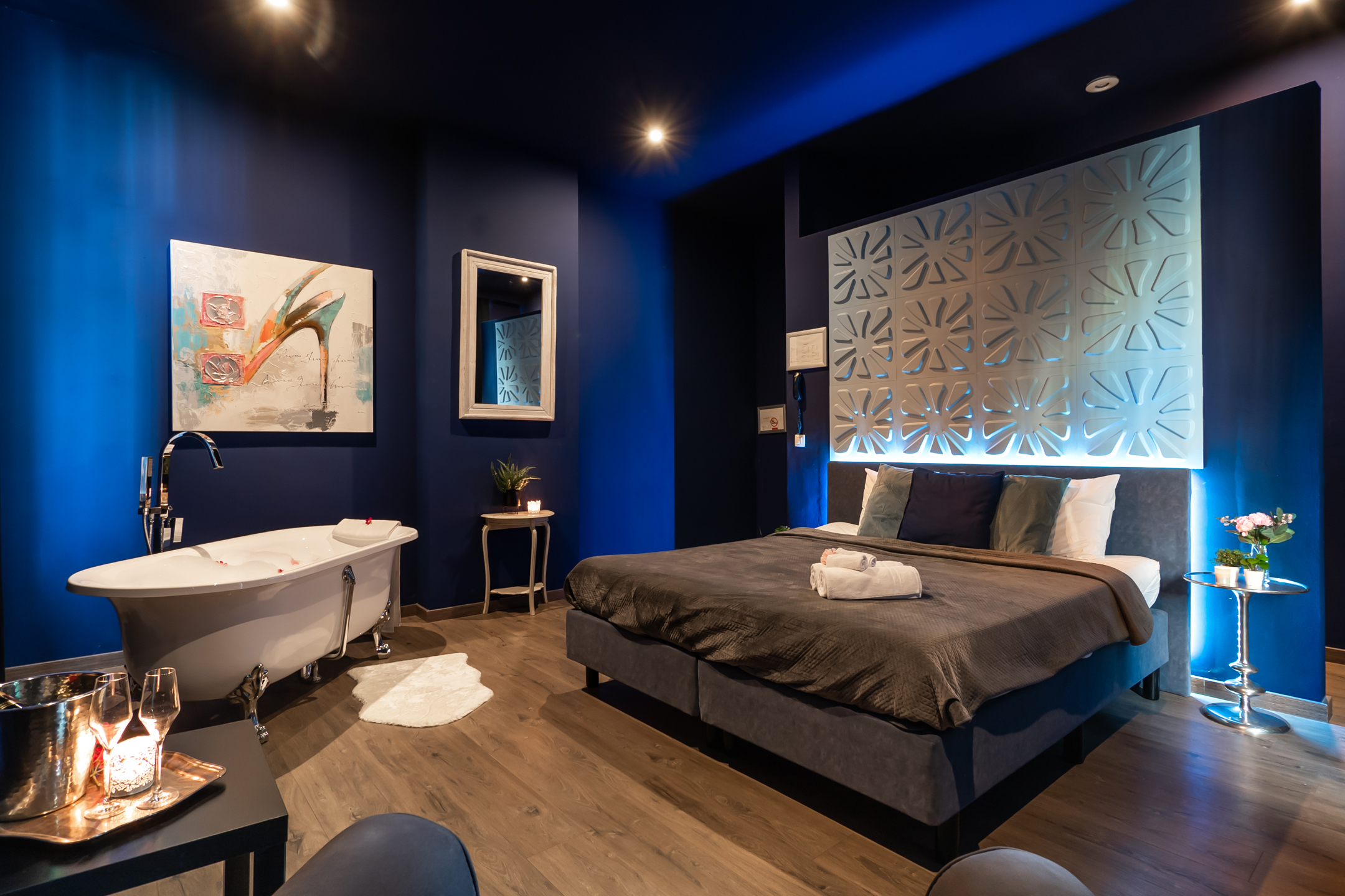 Roomotel -  Hotel de Amor