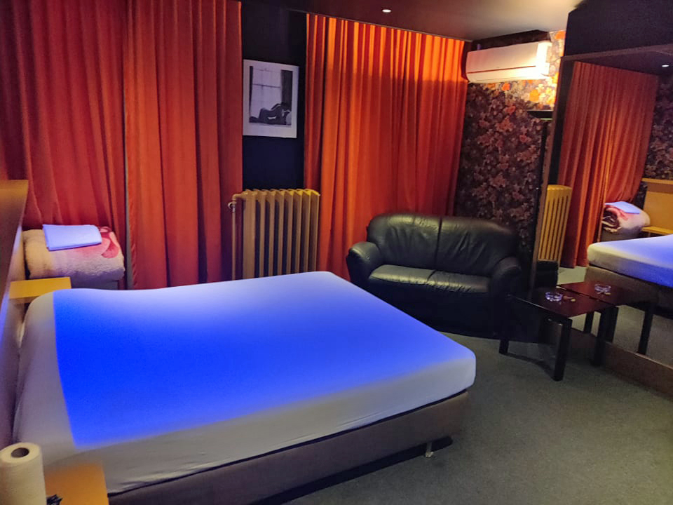 Studio Parnasse -  Love Hotel