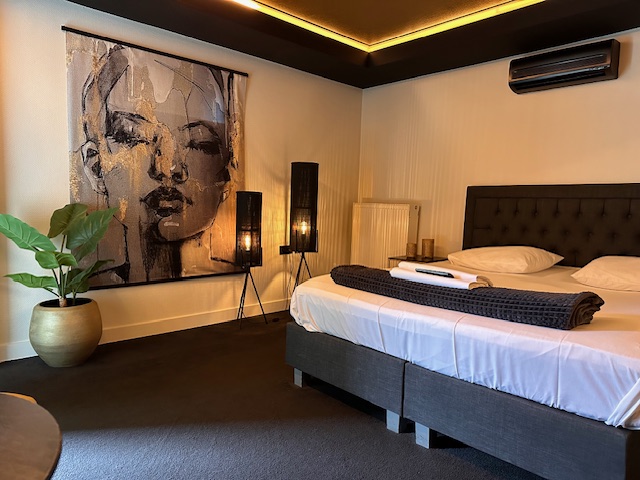 La Vie Est Belle -  Hotel dell'Amore