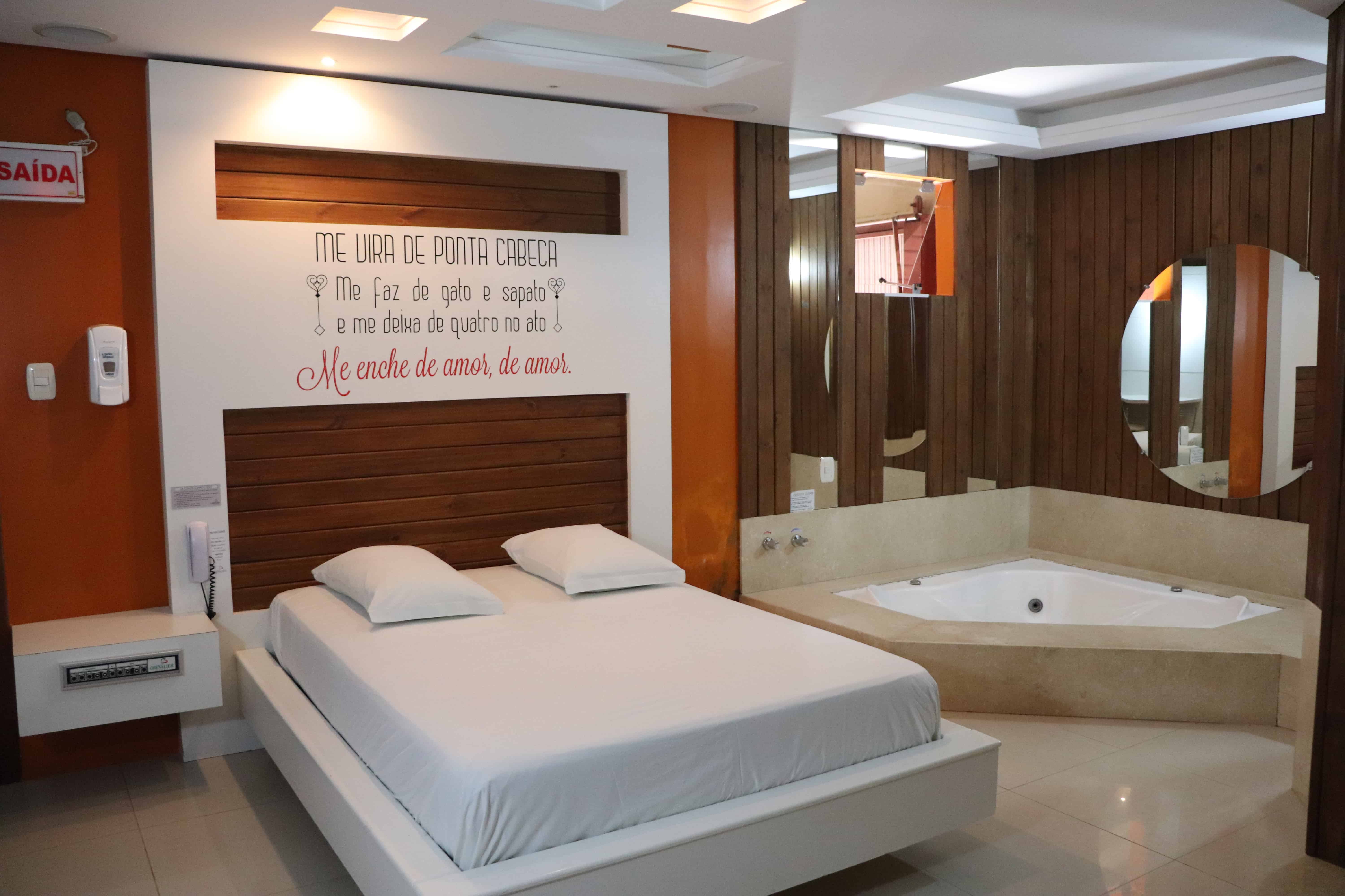 Motel Chevalier -  Hotel de Amor