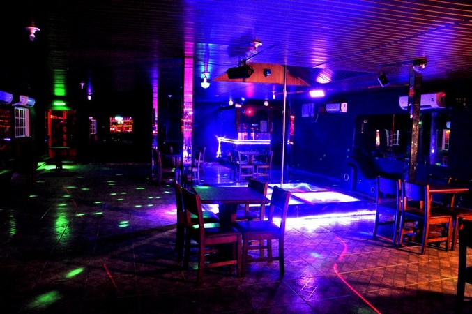 Refugio -  Gentlemens Club Brothel Strip Club
