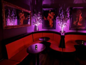 COCOON - 