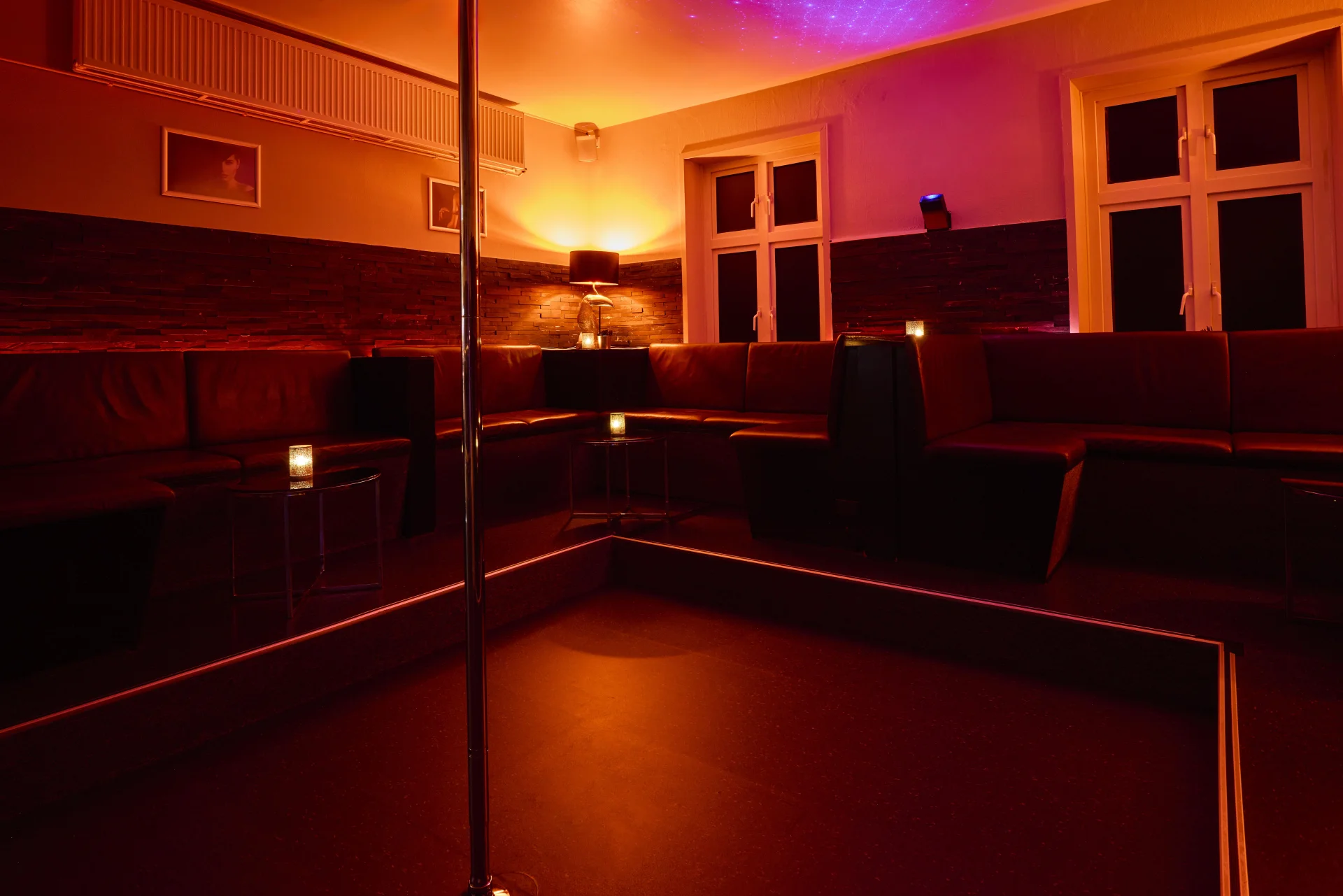 Tucan Club -  Swingers Erotic Night Club
