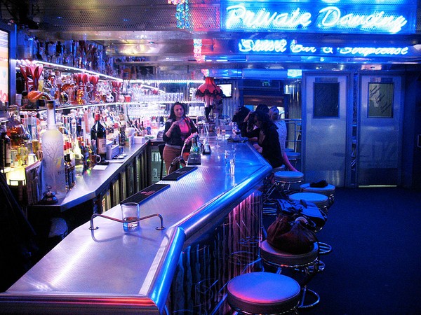 Sunset Strip -  Gentlemens Club Brothel