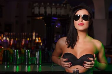 Erotic Club Big Tits -  Club de Striptease Club de nuit érotique Club pour Gentlemen Divertissement pour adultes