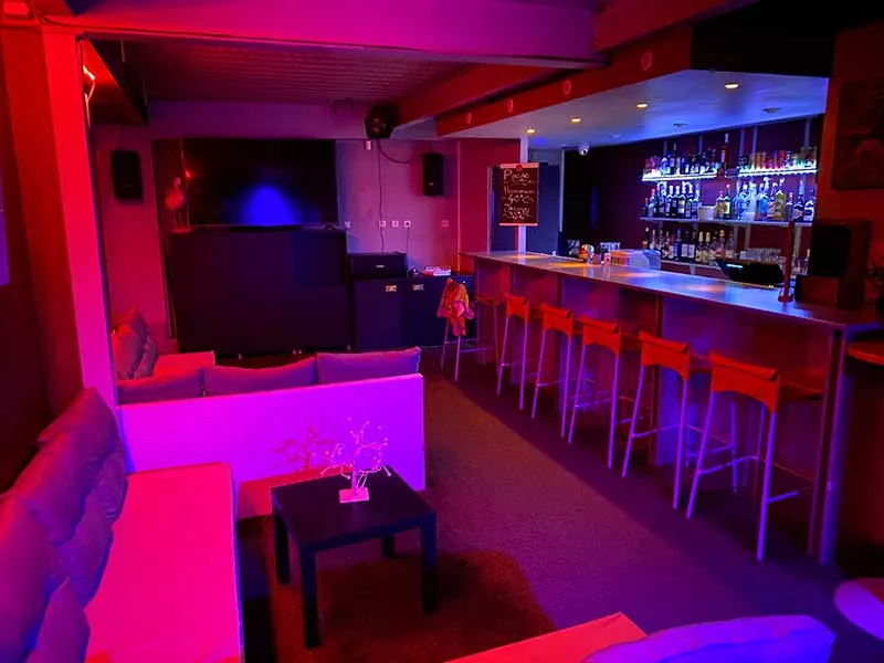 Club F212 -  Intercambistas Sauna Erótico