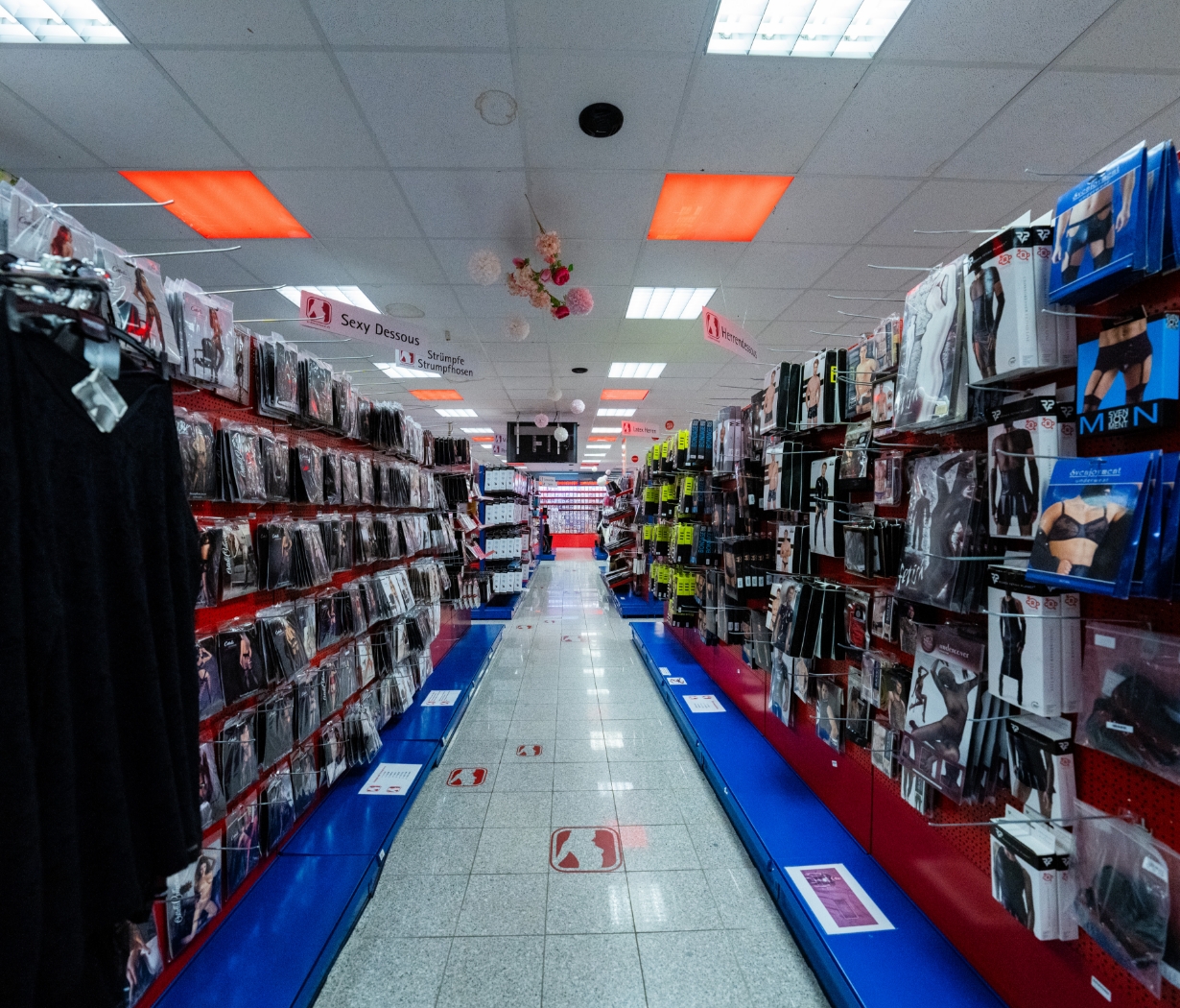 erdbeermund erotic store Karlsdorf-Neuthard - 