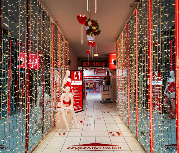 erdbeermund erotic store Mannheim -  Cinema Erotiche Negozio di articoli per adulti