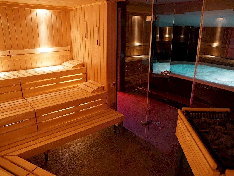 Deutsche Eiche -  Erotic Sauna Gay