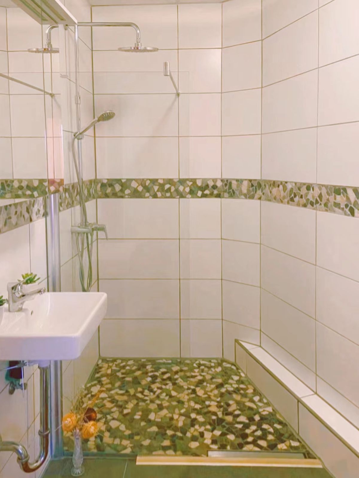 LOTUS MASSAGE STUDIO -  Erotische Massage Unterhaltung für Erwachsene