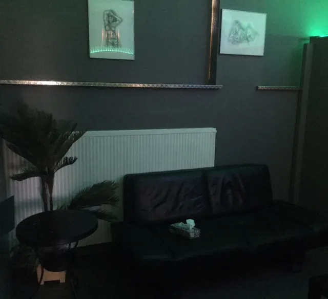 World of Movie -  Erotic Cinemas