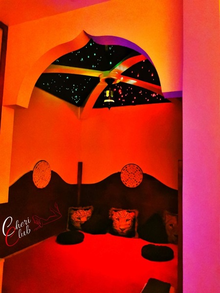 Cheri Club - 