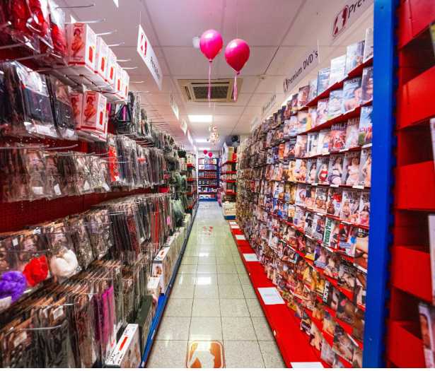 erdbeermund erotic store Köln Hohe Straße -  Cinema Erotiche Negozio di articoli per adulti