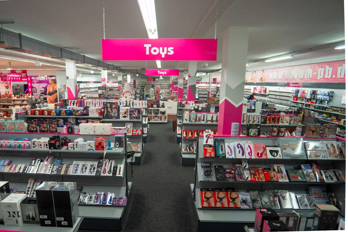 Novum Store Paderborn -  Negozio di articoli per adulti Cinema Erotiche