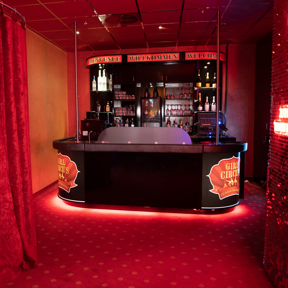 Girl Circus -  Strip Club