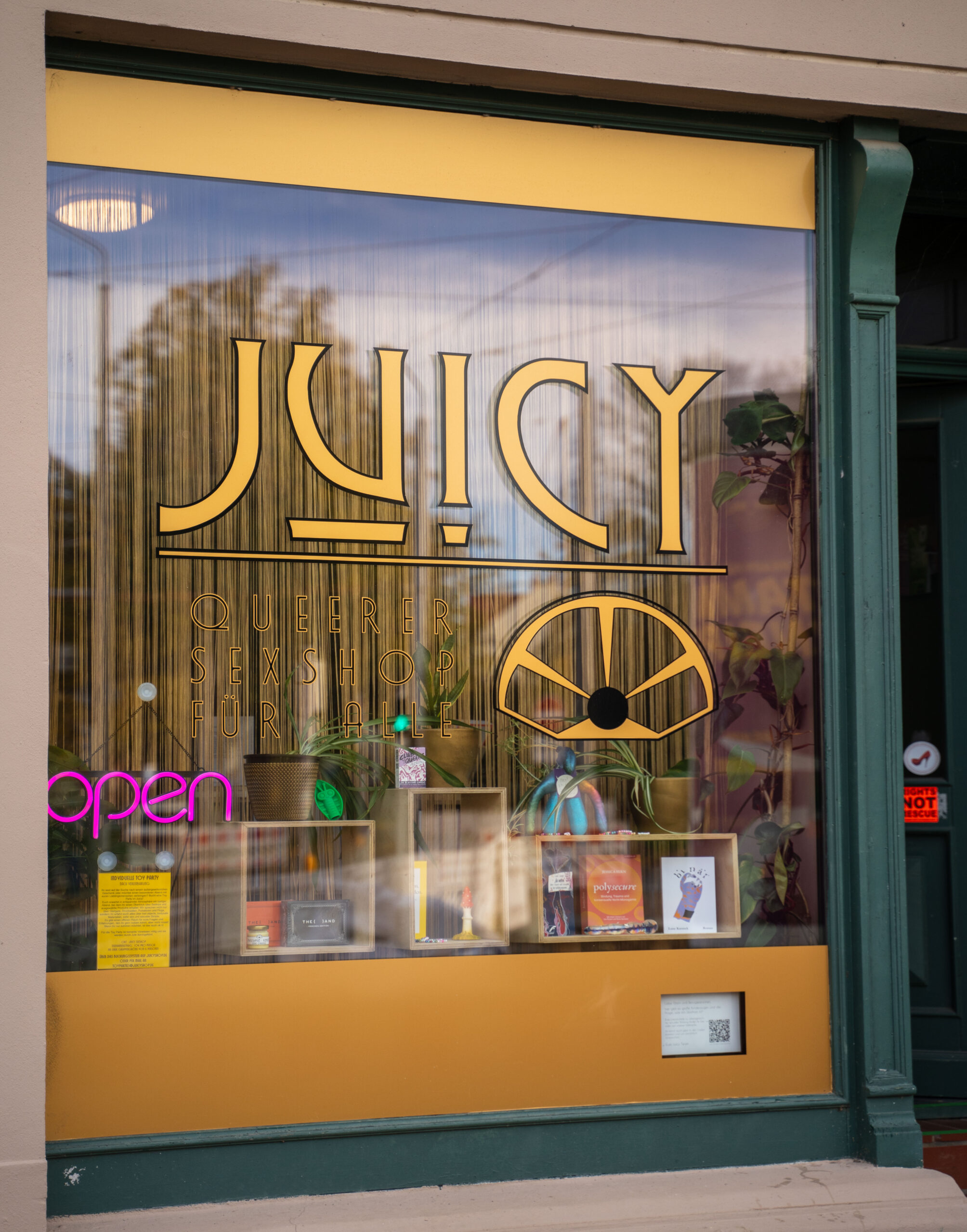 Juicy -  Negozio di articoli per adulti
