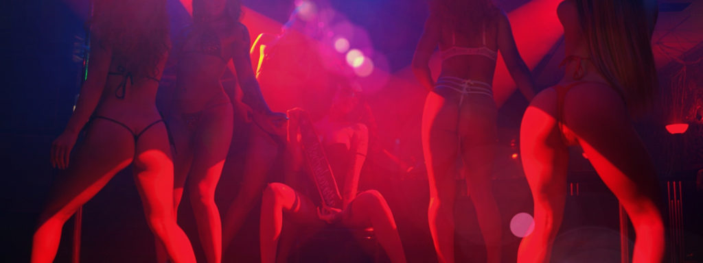 Golden Dragon Exotic Club -  Striptease Club Volwassenvermaak Herenclub