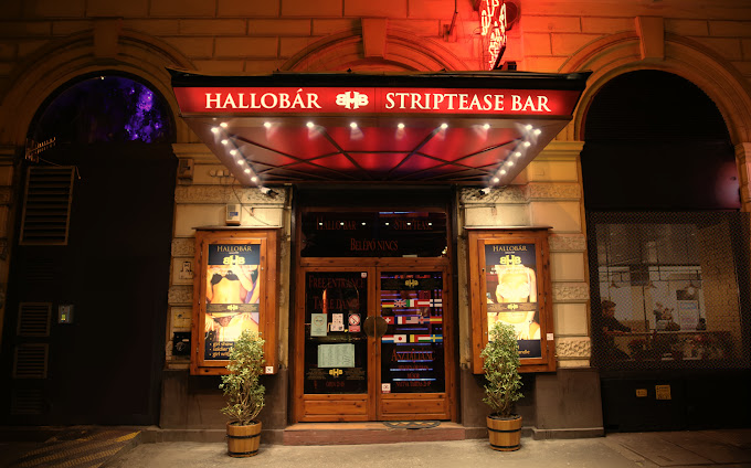 HalloBar Budapest -  Strip Club