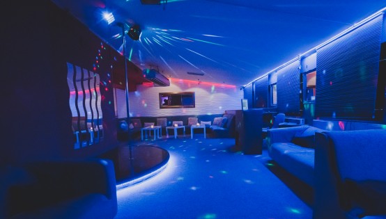 Swinger Dreamland - 