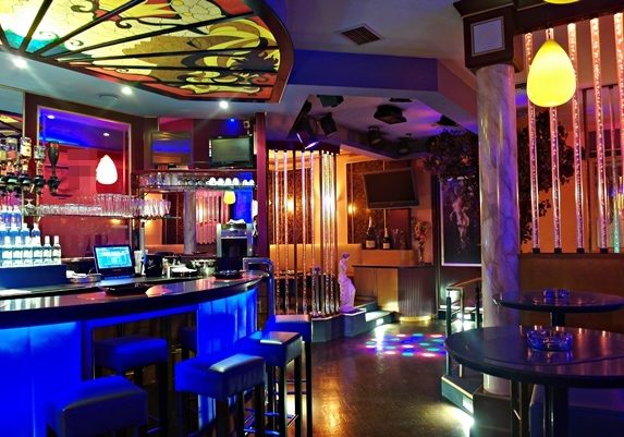 Kings Club -  Erotischer Nachtclub Erotische Sauna Freudenhaus