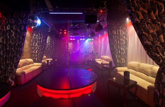 Paradise Club -  Exclusive Gentlemens Club Brothel Strip Club