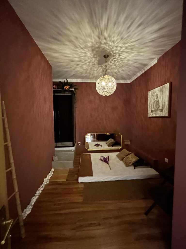 Lumi Luxury Spa - 