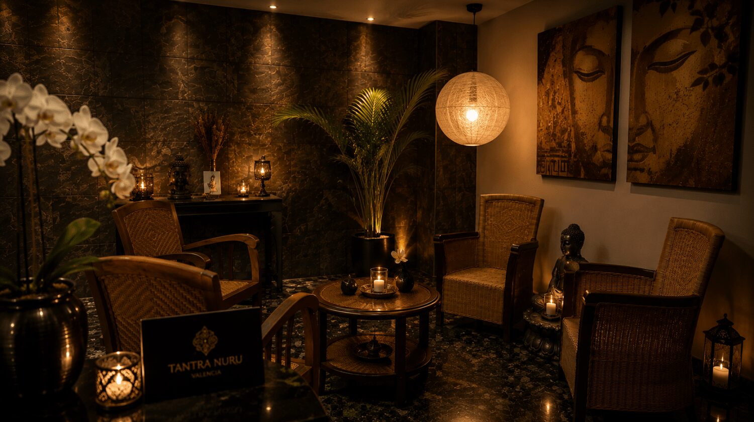 Masajes Tantra Nuru -  Erotic Massage Fetish Gentlemens Club BDSM
