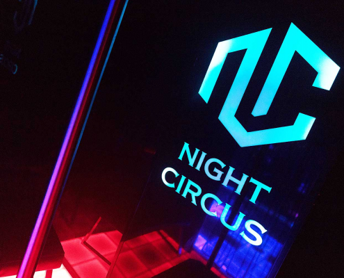 Night Circus -  Club de Striptease Club pour Gentlemen Divertissement pour adultes