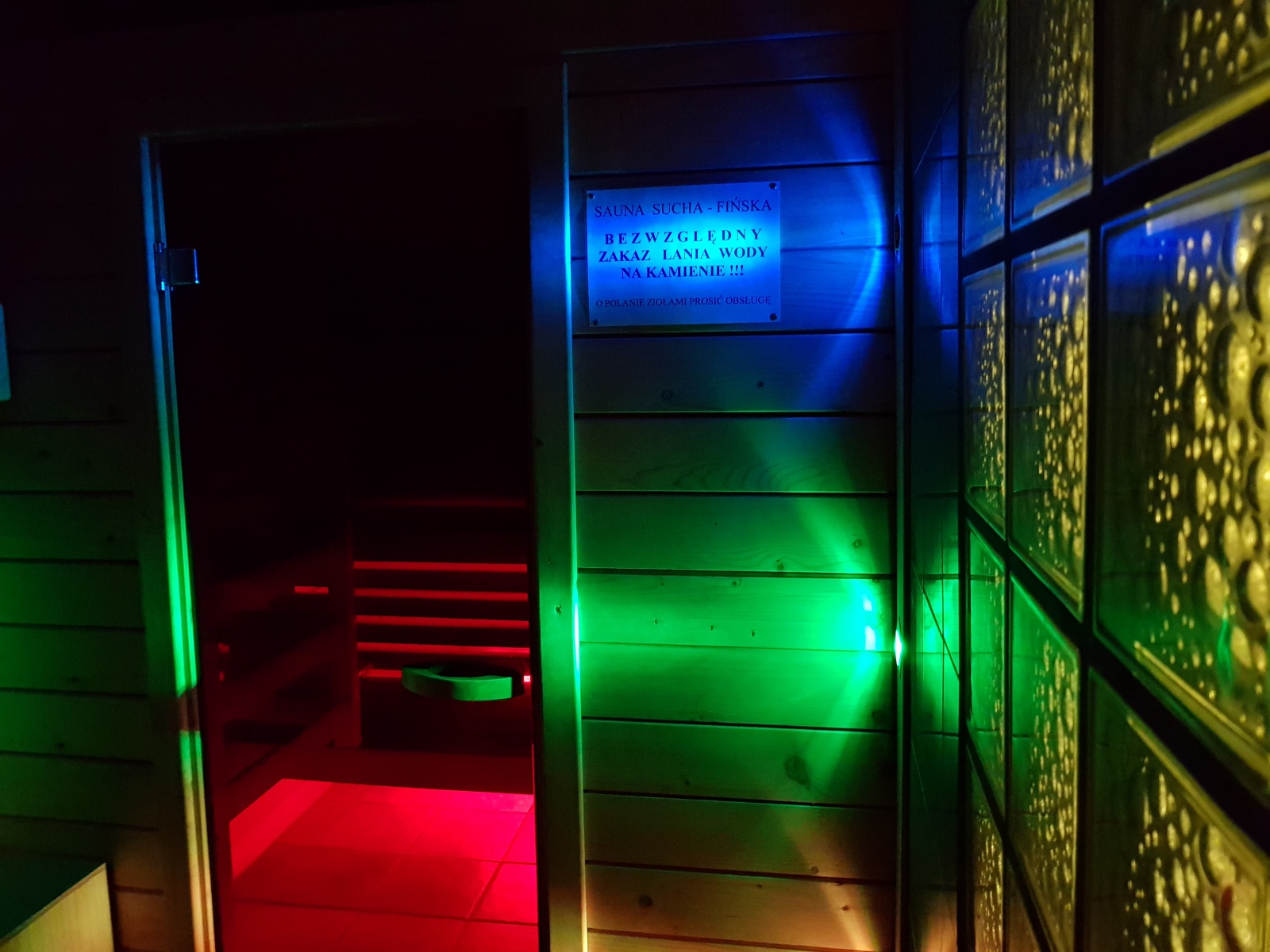 Sauna Amigo -  Gay Sauna Erótico