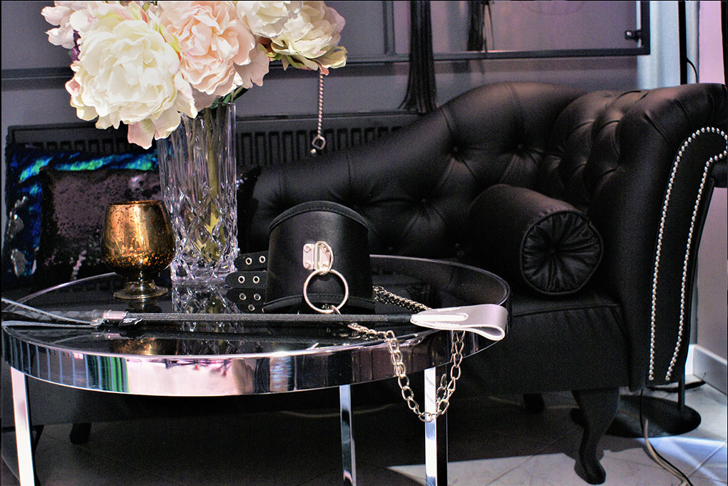 Dirty Room - 