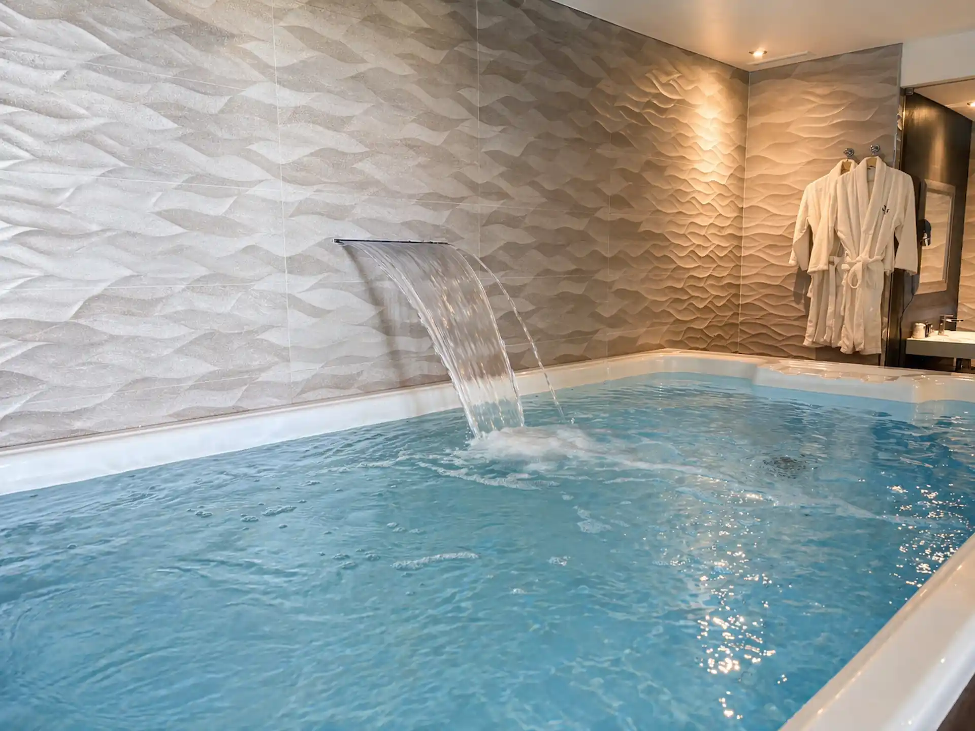 Motel Lux Trafaria - 