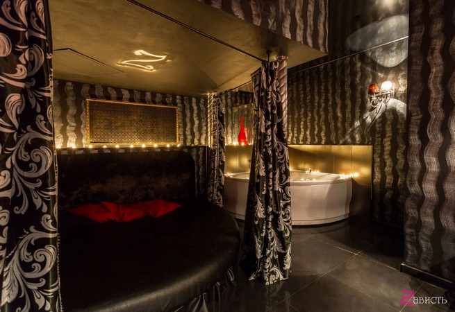 Lounge bar Zavist -  Gentlemens Club Brothel Strip Club