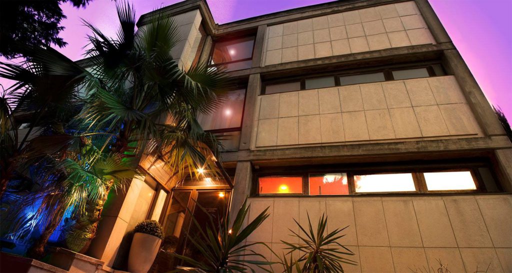 Training Pedralbes -  Swingers Erotic Night Club Fetish