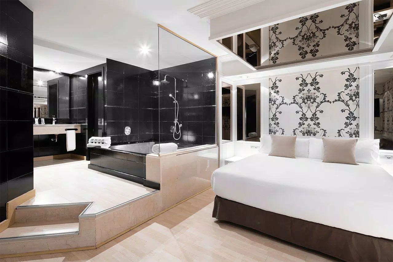 Hotel Punt14 -  Love Hotel