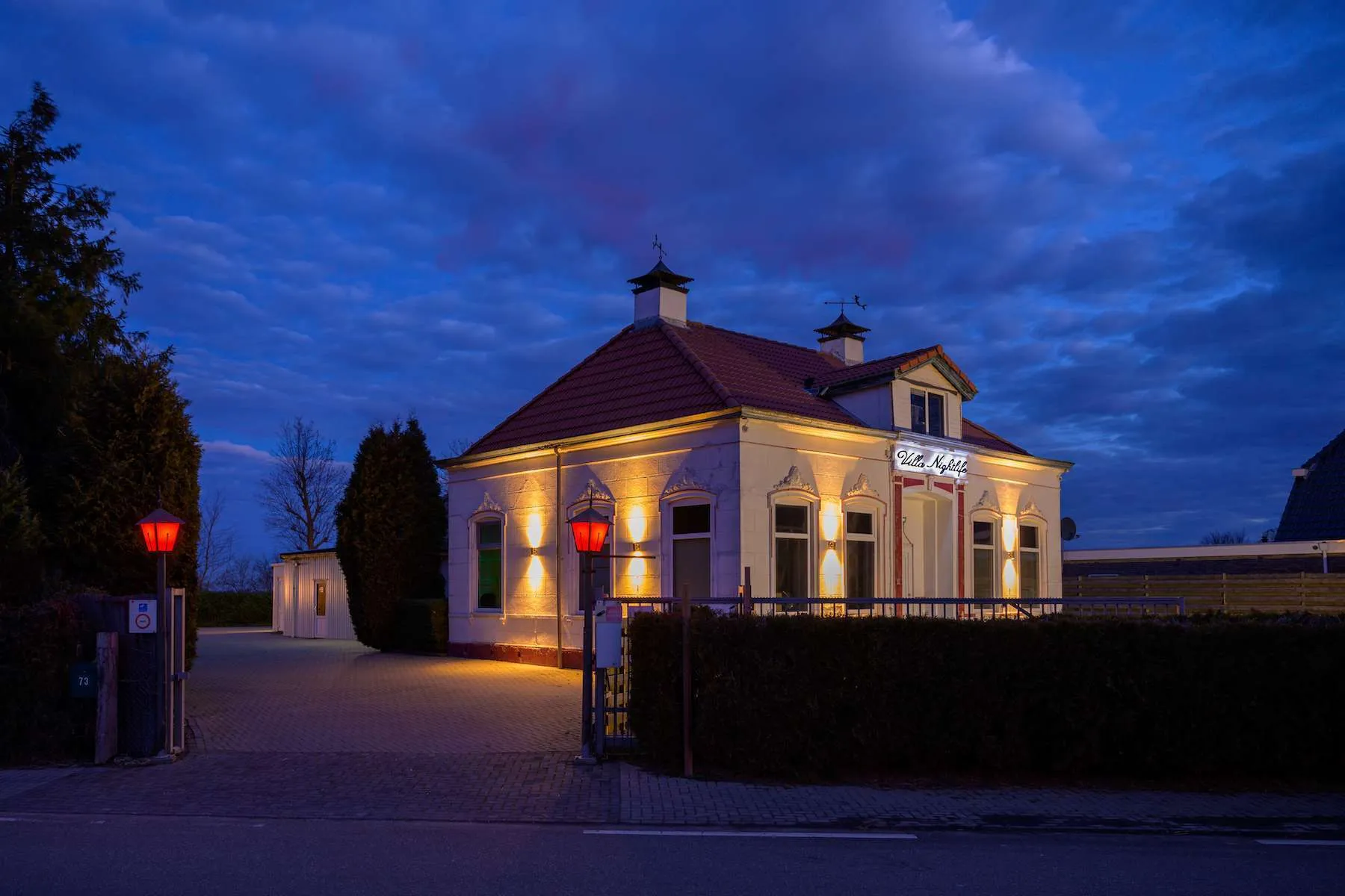 Club Nightlife -  Maison close