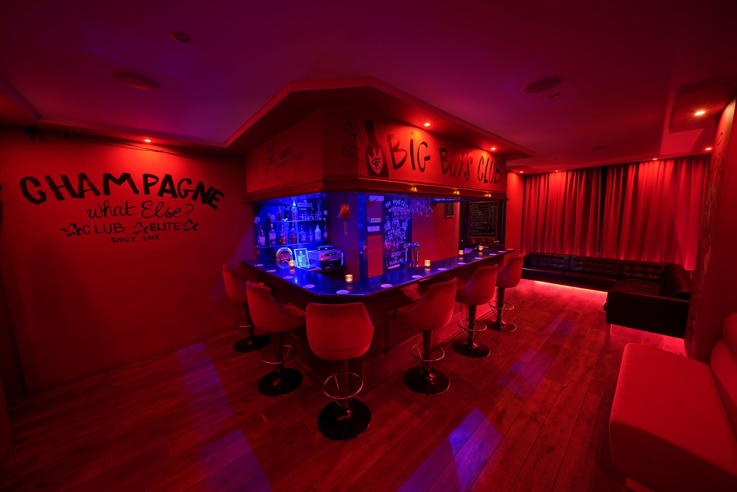 Club Elite -  Brothel Erotic Night Club Gentlemens Club