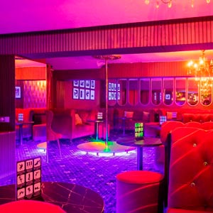 Mens Club Office -  Club de Striptease Entretenimiento para Adultos Club Nocturno Erótico