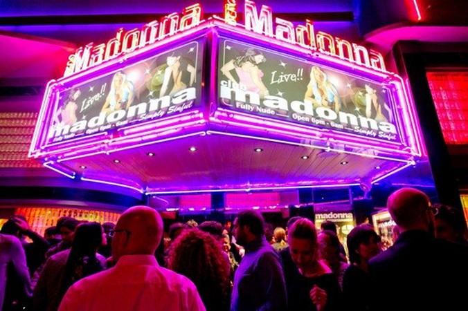 Club Madonna -  Gentlemens Club Brothel Strip Club
