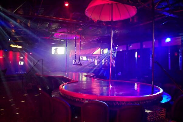 Eden Adult Cabaret -  Kabarett Unterhaltung für Erwachsene