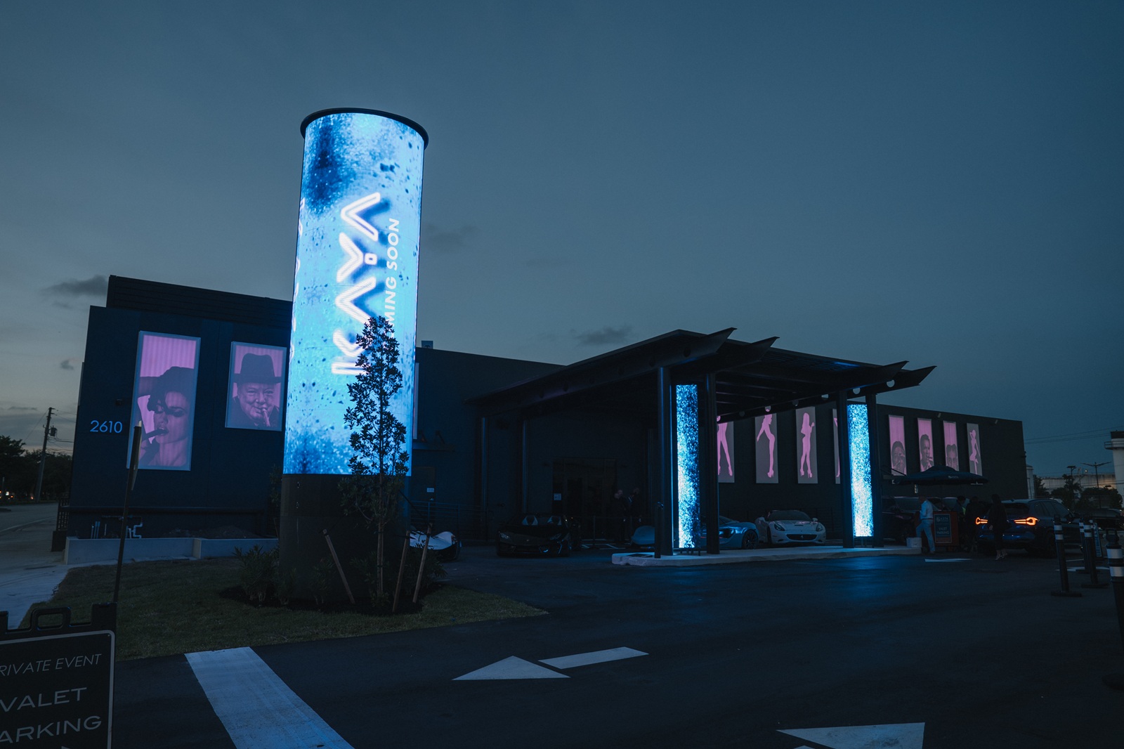 KAYA Nightlife - 