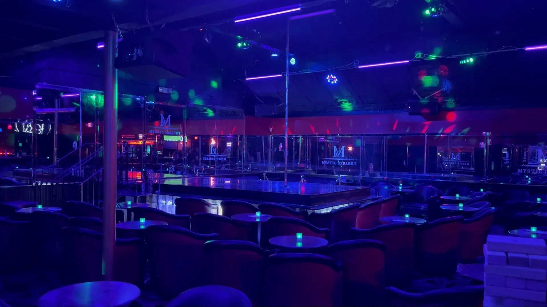 Mystic Cabaret -  Stripclub Herrenclub Unterhaltung für Erwachsene