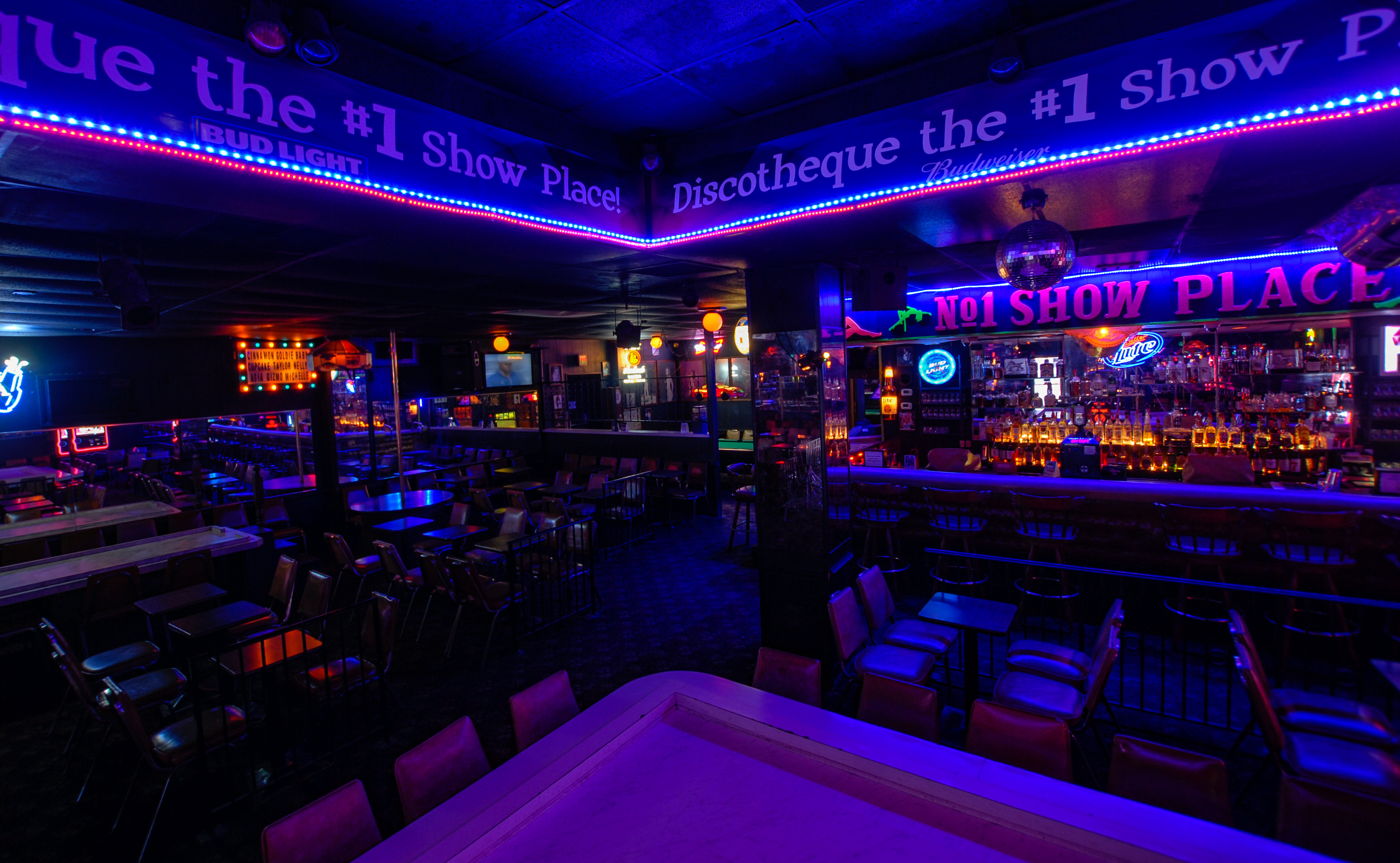 The Discotheque Lounge -  Strip Club