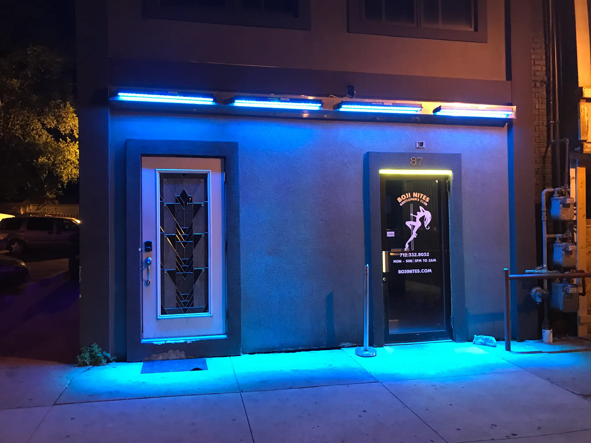 Boji Nites Gentlemen's Club - 